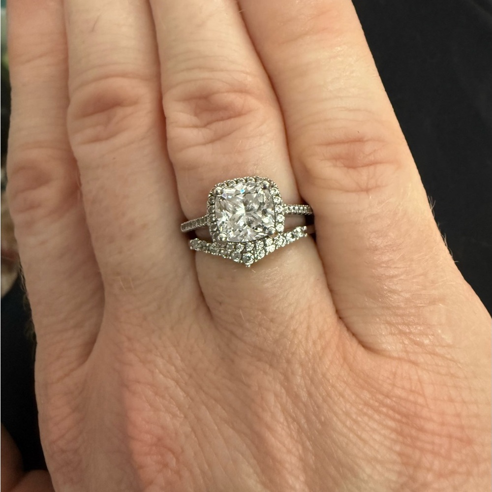 Elegant 2 ct Silver CZ wedding set